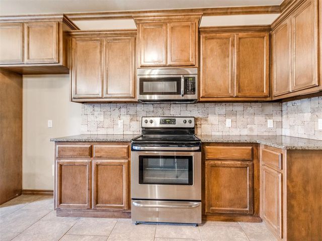 1204 Hanna Lane, Kingfisher, OK 73750