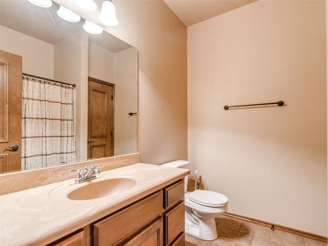 1204 Hanna Lane, Kingfisher, OK 73750