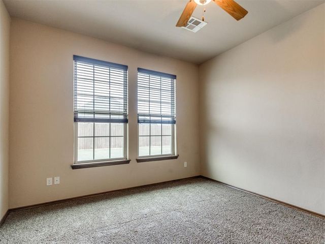 1204 Hanna Lane, Kingfisher, OK 73750