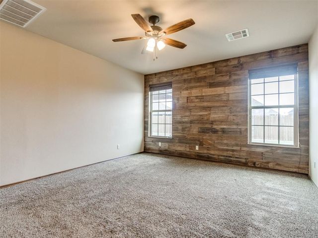 1204 Hanna Lane, Kingfisher, OK 73750