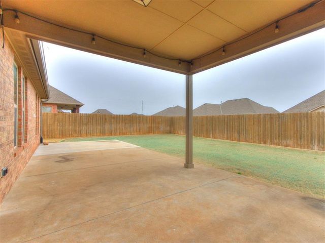 1204 Hanna Lane, Kingfisher, OK 73750