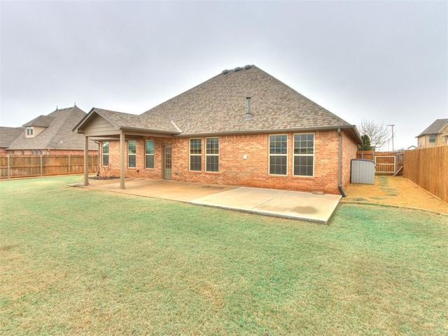 1204 Hanna Lane, Kingfisher, OK 73750