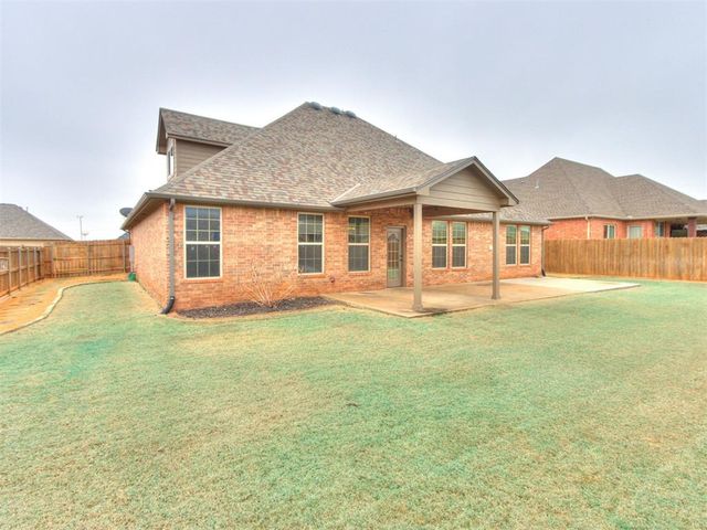 1204 Hanna Lane, Kingfisher, OK 73750