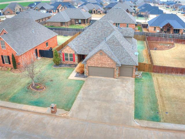 1204 Hanna Lane, Kingfisher, OK 73750