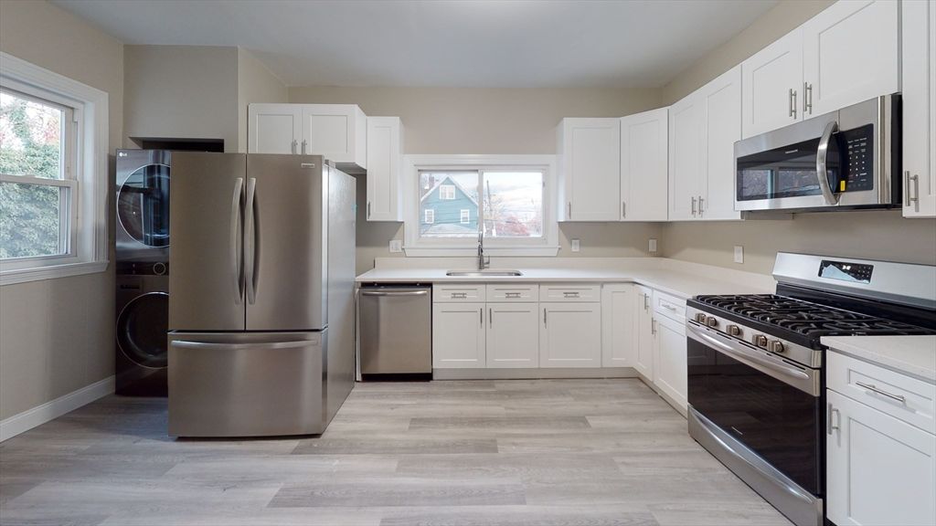 1011 Washington 2, Newton, MA 02460