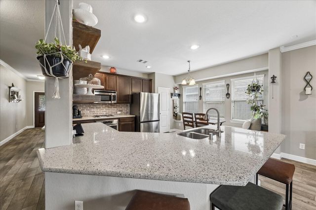2209 Valley Blossum Lane, League City, TX 77573