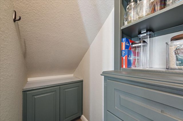 2209 Valley Blossum Lane, League City, TX 77573