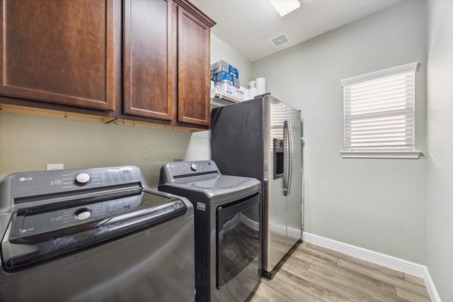 2209 Valley Blossum Lane, League City, TX 77573