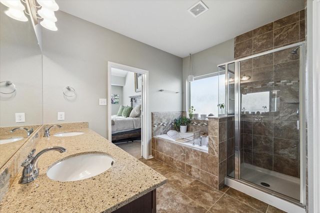 2209 Valley Blossum Lane, League City, TX 77573