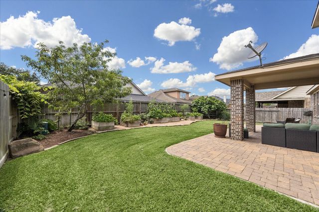 2209 Valley Blossum Lane, League City, TX 77573