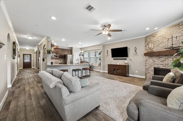 2209 Valley Blossum Lane, League City, TX 77573