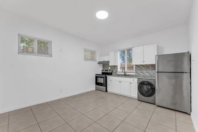 1340 NE 1st Avenue, Fort Lauderdale, FL 33304