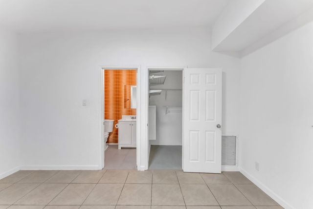 1340 NE 1st Avenue, Fort Lauderdale, FL 33304