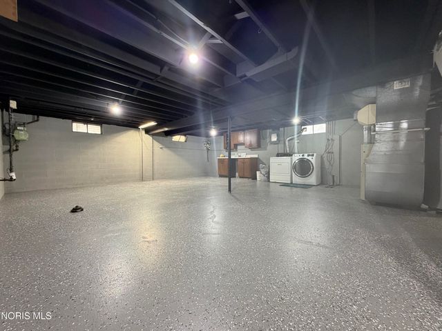 2525 Luddington Drive, Toledo, OH 43615