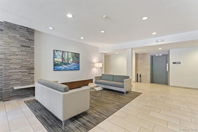 412 Benedict Avenue 2B, Tarrytown, NY 10591