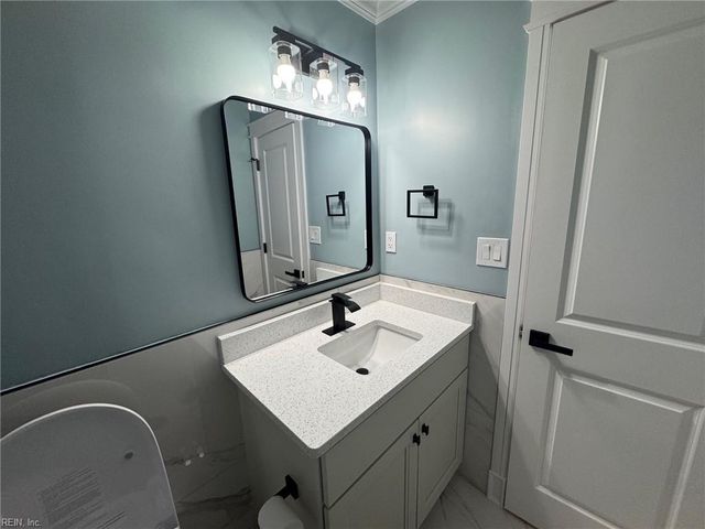 4106 Eastham RD, Virginia Beach, VA 23456