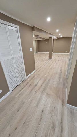 2608 W 97th Street, Evergreen Park, IL 60805