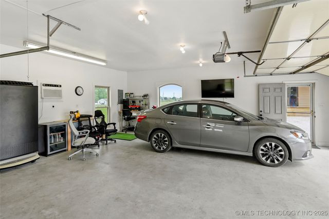 13514 N 97th East Avenue, Collinsville, OK 74021