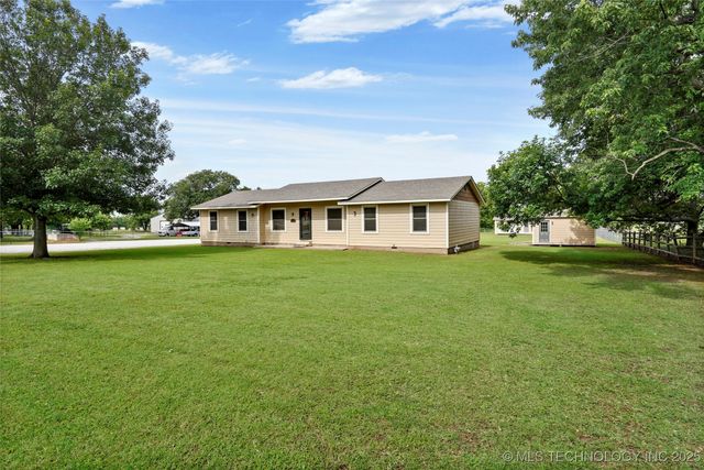13514 N 97th East Avenue, Collinsville, OK 74021