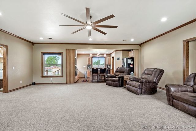 13514 N 97th East Avenue, Collinsville, OK 74021