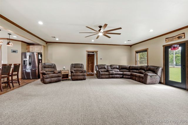 13514 N 97th East Avenue, Collinsville, OK 74021