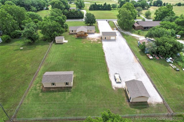 13514 N 97th East Avenue, Collinsville, OK 74021