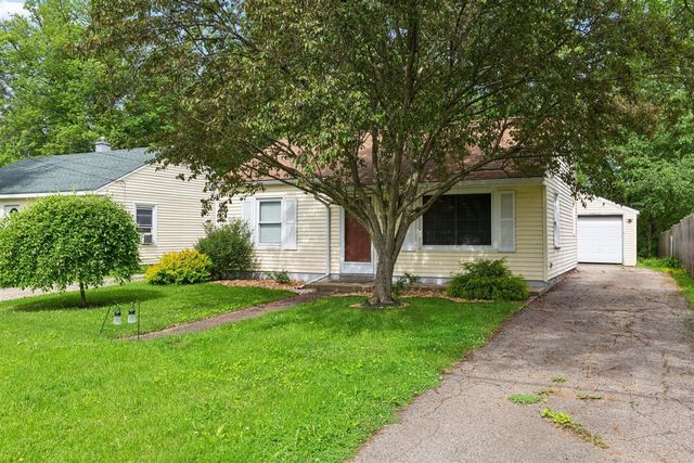 1602 Baker Drive, Kalamazoo, MI 49048