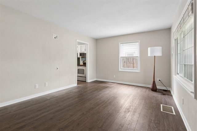 1602 Baker Drive, Kalamazoo, MI 49048