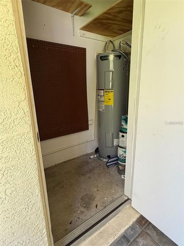 11310 CAYMAN KEY AVENUE, Tampa, FL 33624