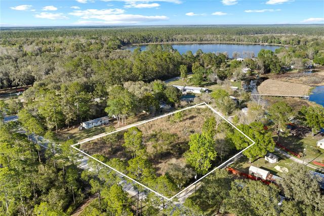 15025 NE 83RD LANE, Silver Springs, FL 34488