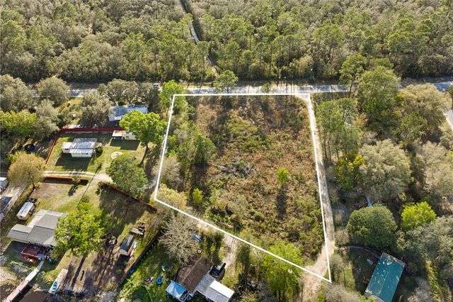 15025 NE 83RD LANE, Silver Springs, FL 34488