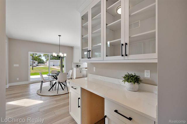 49579 Langford Drive, Macomb Township, MI 48044