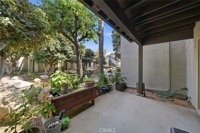 406 Orange Blossom, Irvine, CA 92618