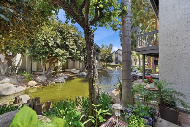 406 Orange Blossom, Irvine, CA 92618