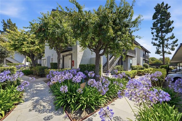 406 Orange Blossom, Irvine, CA 92618