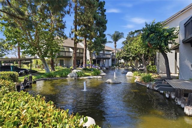 406 Orange Blossom, Irvine, CA 92618