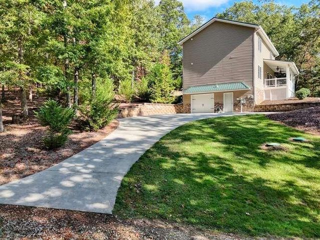 25 Scooter Lane, Blairsville, GA 30512