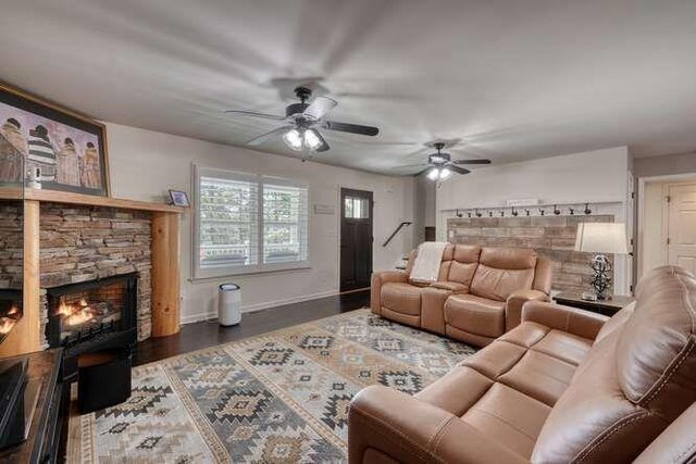 25 Scooter Lane, Blairsville, GA 30512