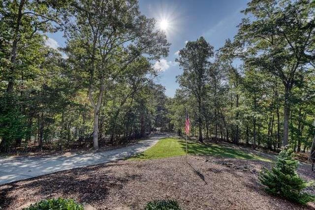 25 Scooter Lane, Blairsville, GA 30512