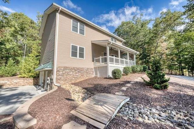 25 Scooter Lane, Blairsville, GA 30512