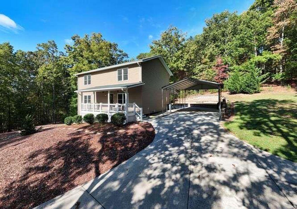 25 Scooter Lane, Blairsville, GA 30512