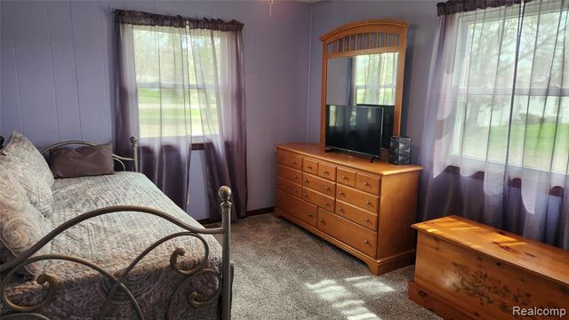 26250 Inkster Road, Flat Rock, MI 48134