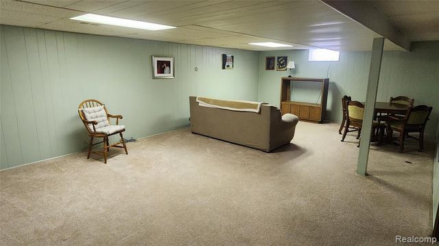 26250 Inkster Road, Flat Rock, MI 48134