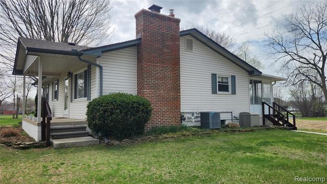 26250 Inkster Road, Flat Rock, MI 48134