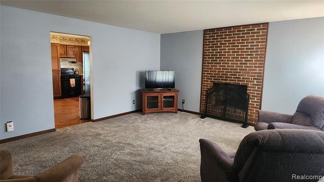 26250 Inkster Road, Flat Rock, MI 48134