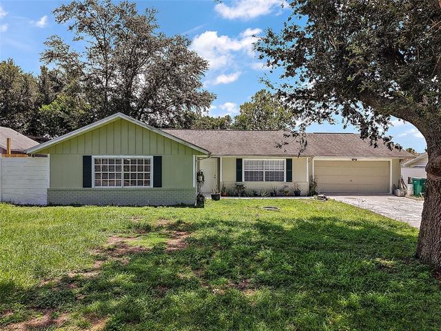 2945 BRYANT STREET, Eustis, FL 32726
