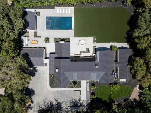 97 Santiago Avenue, Atherton, CA 94027