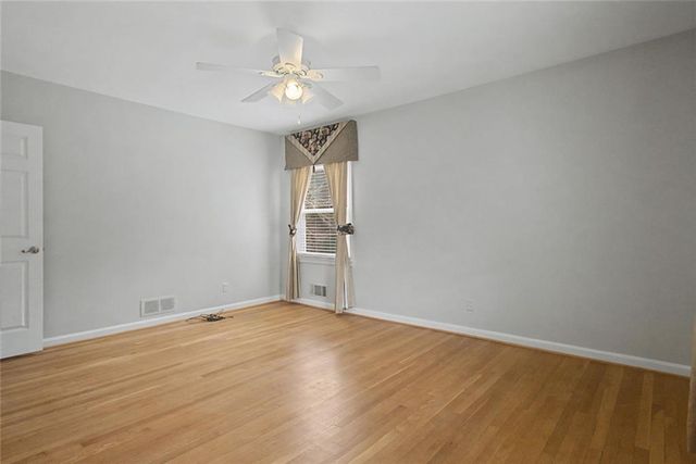 1001 Wiley Bridge Road, Woodstock, GA 30188