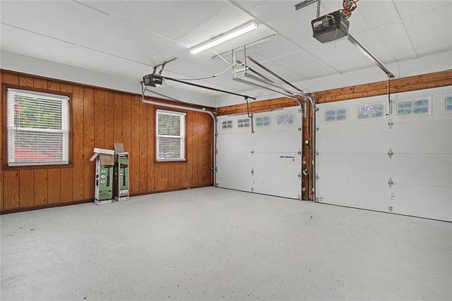 1001 Wiley Bridge Road, Woodstock, GA 30188