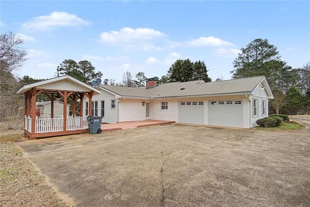 1001 Wiley Bridge Road, Woodstock, GA 30188